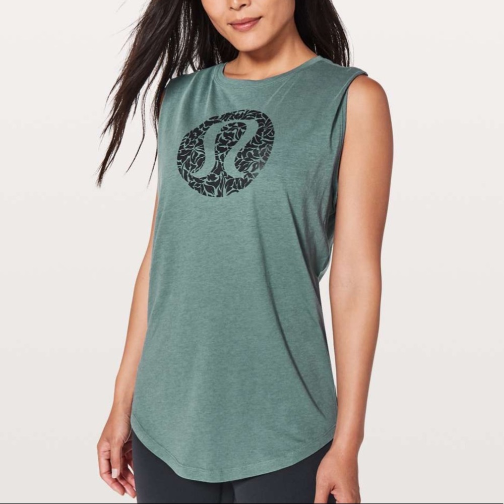 ISO Lululemon Brunswick Logo Muscle Tank